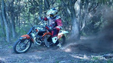 Lawson AWD motorcycle trail turn